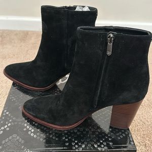 Sam Edelman Black Suede Boots. Size 9 1/2.